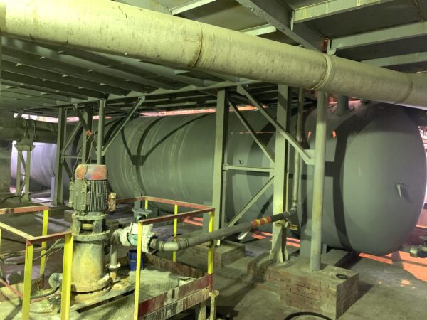 Футеровка кислотоупорными материалами емкостного оборудования и наружных поддонов